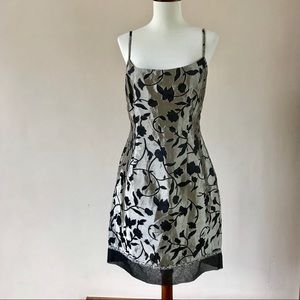 LAUNDRY BY SHELLI SEGAL SILK EMBELLISHED DRESS